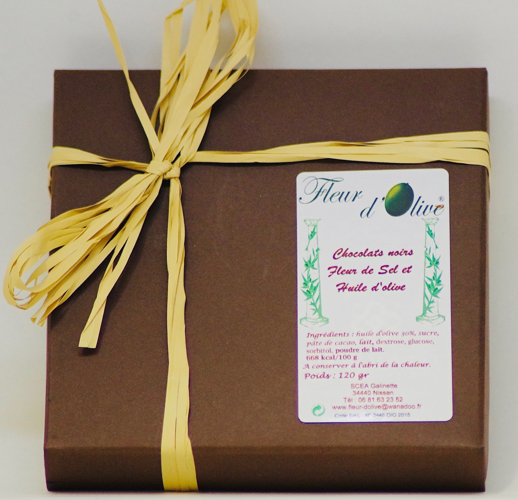 coffret chocolats noirs fleur de sel et huile olive